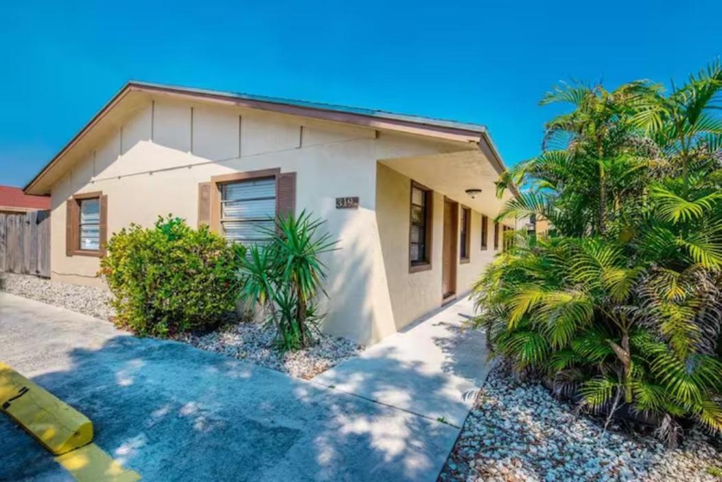Ocean Vacation Breeze Villa Lantana Exteriör bild
